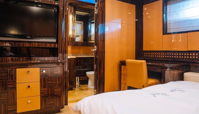SEA PEARL yacht for sale 25