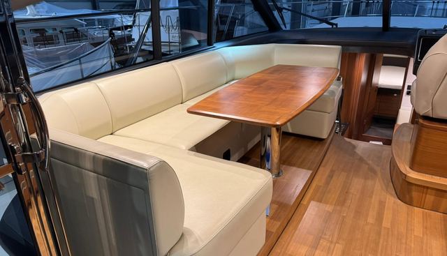 Seven yacht for sale 15