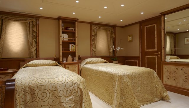 Lady Christine yacht for sale 8