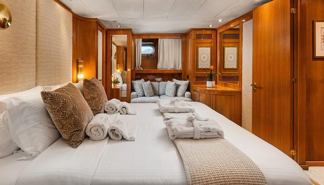 KARMA yacht for sale 9