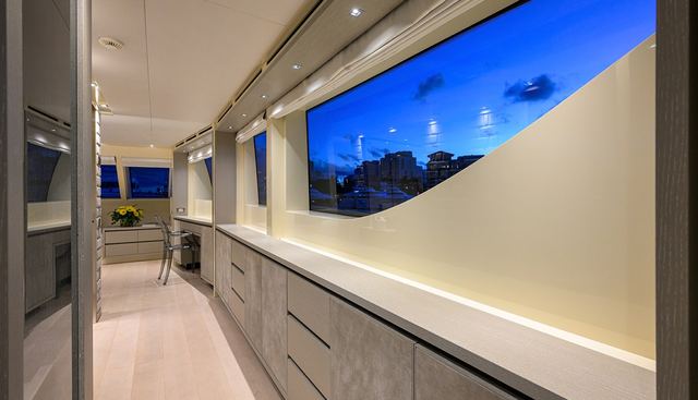 PHOENIX yacht for sale 55