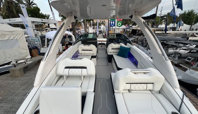 PALMA BOAT SHOW 2026 DISCOUNT - NEW: Regal LS6 - SAFE OVER 44.000€ yacht for sale 12