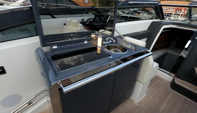 LADY ZARA yacht for sale 15