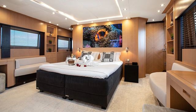 Ycm 120 yacht for sale 33