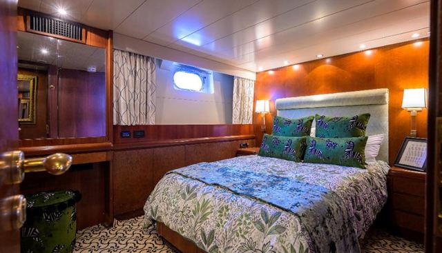 Cipango yacht for sale 17