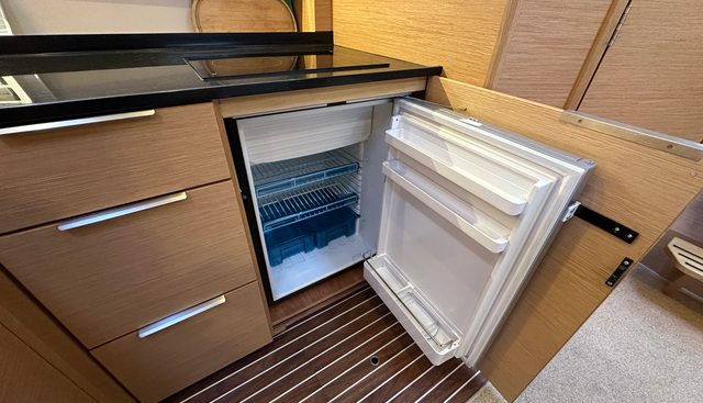 Satisfaction yacht for sale 23