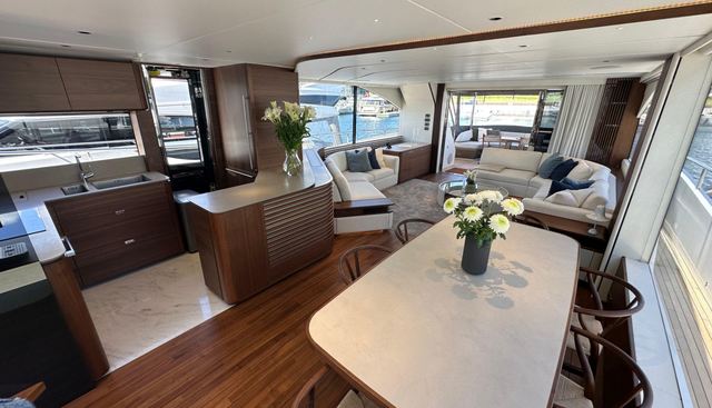 Y80018 yacht for sale 30