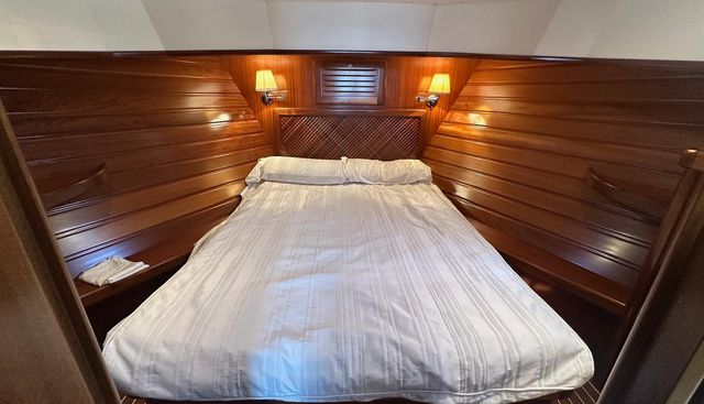 noname yacht for sale 10