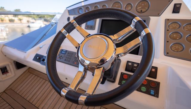 noname yacht for sale 15