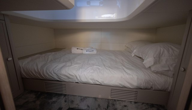 AY2295 yacht for sale 199