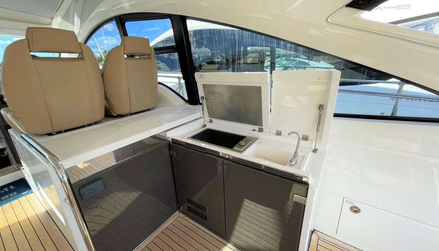 noname yacht for sale 7