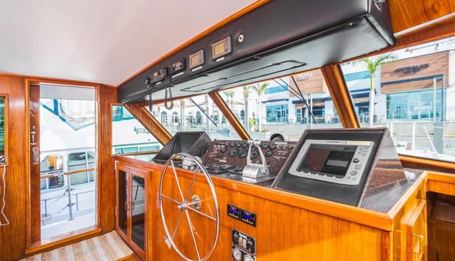 noname yacht for sale 22