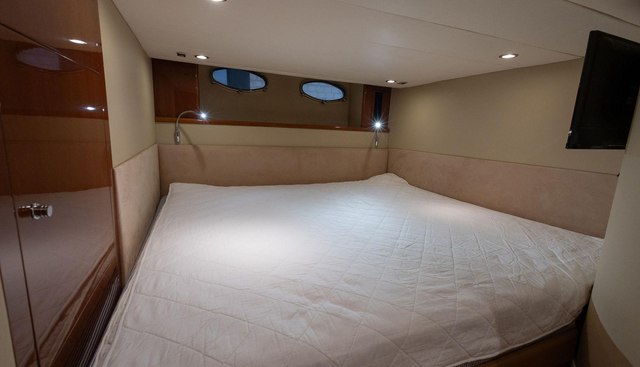 Flinga yacht for sale 32