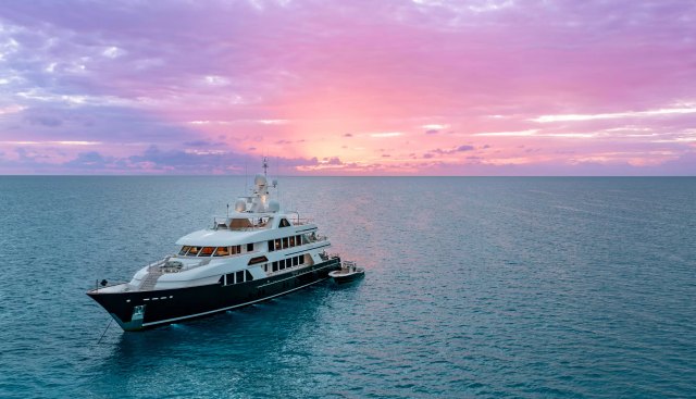 Shadowl yacht for sale 43