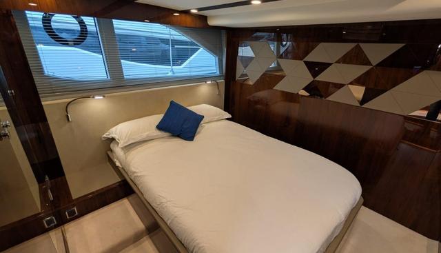 Tender Garage & Hi/Lo Swimplatform yacht for sale 57
