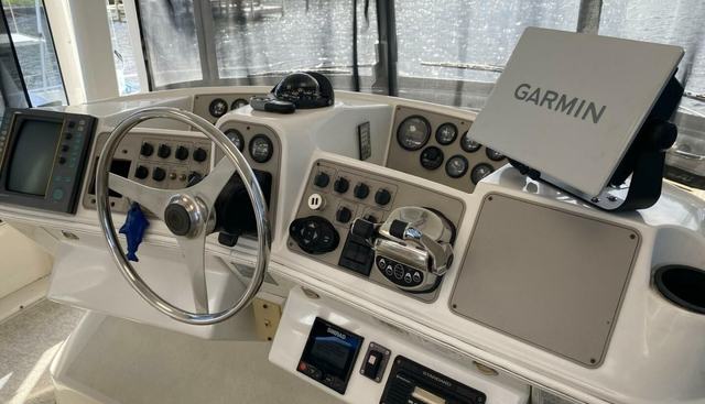 noname yacht for sale 25