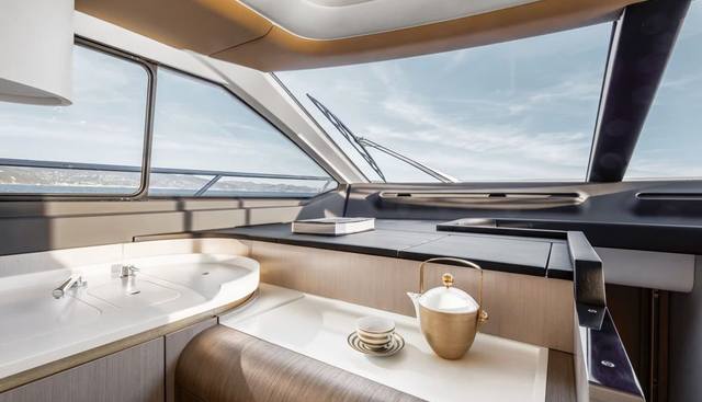 AZIMUT 60 FLY yacht for sale 14