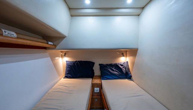 VET BILLZ yacht for sale 29