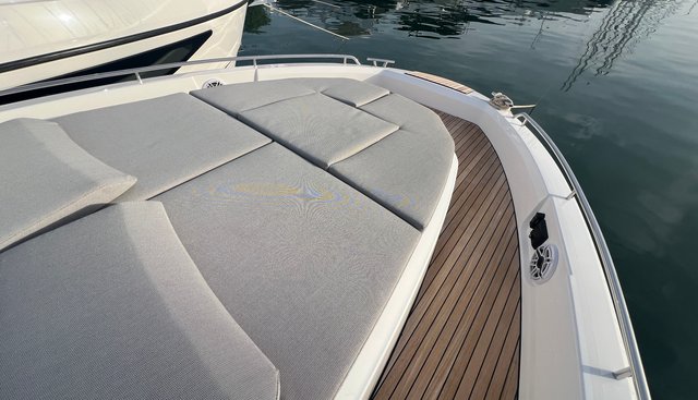 VIDA yacht for sale 15