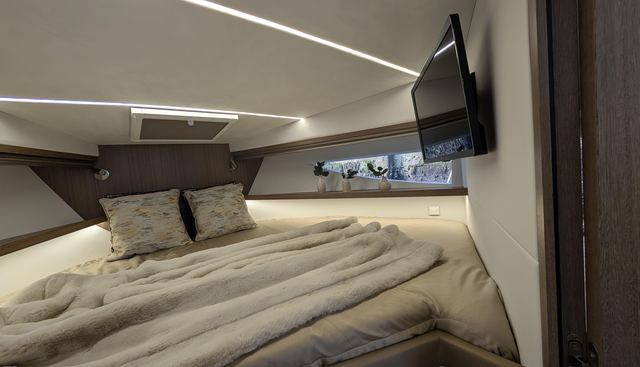 noname yacht for sale 35