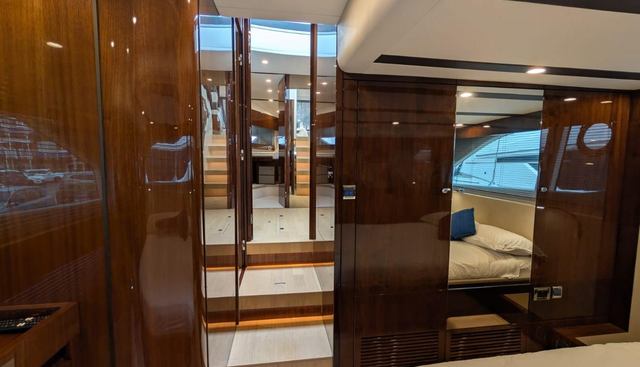 Tender Garage & Hi/Lo Swimplatform yacht for sale 47