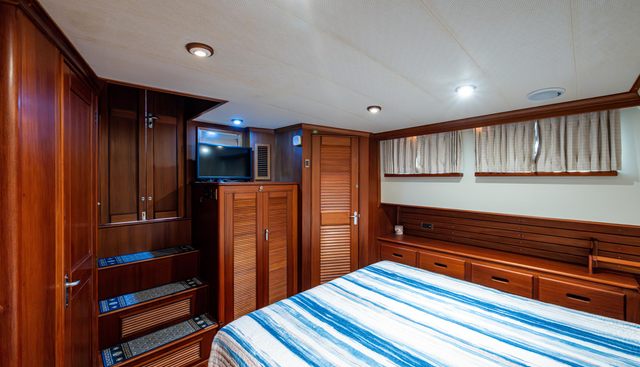 noname yacht for sale 38