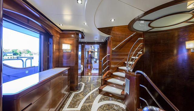 SEASCAPE V yacht for sale 28