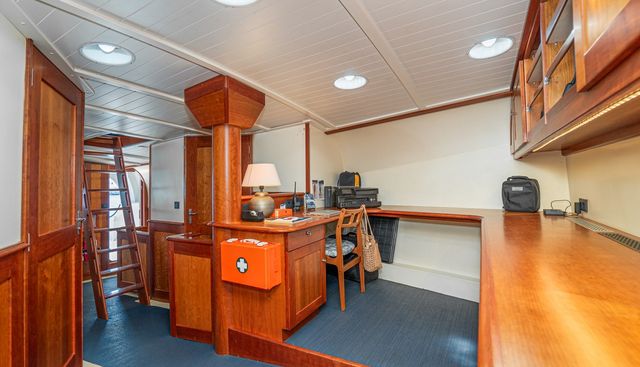 Varnebank yacht for sale 14