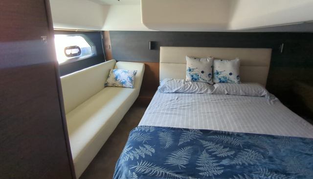 Sea Esta yacht for sale 18