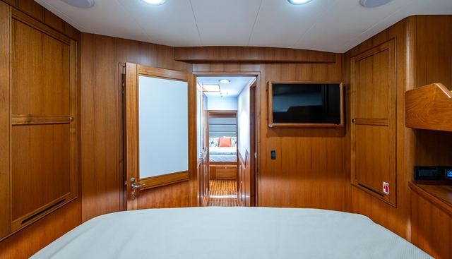 CARA MIA yacht for sale 39