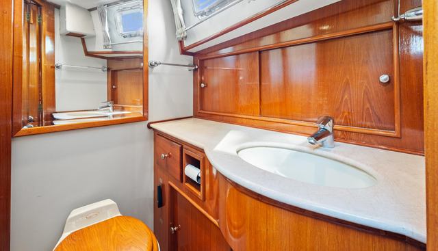 Mar Sofini yacht for sale 35