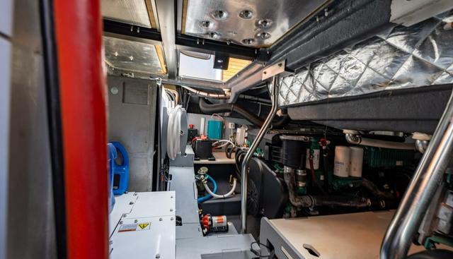 BELLA yacht for sale 37