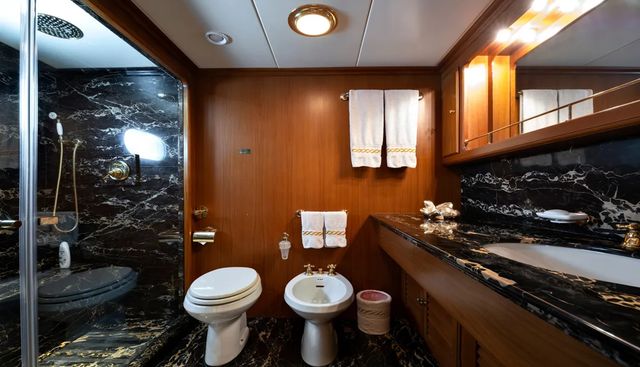 NIGHTFLOWER yacht for sale 23