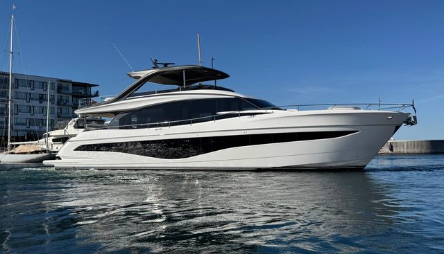 Y80018 yacht for sale 40