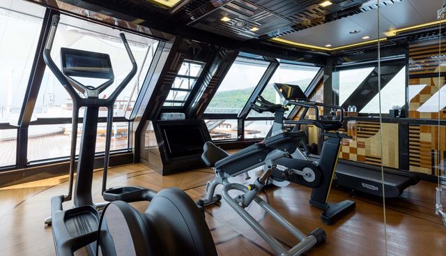 AXIOMA yacht for sale 19