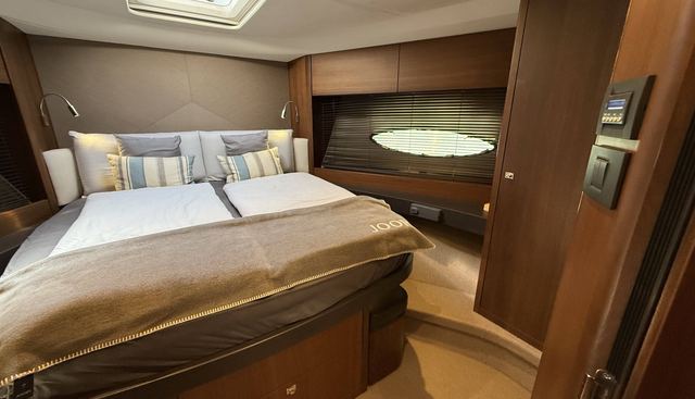 noname yacht for sale 30