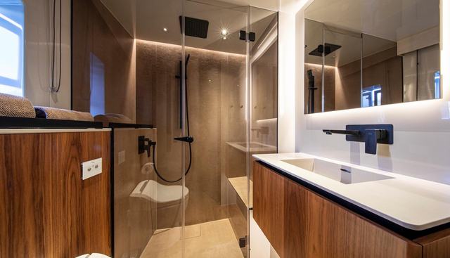 VAHEWA yacht for sale 23