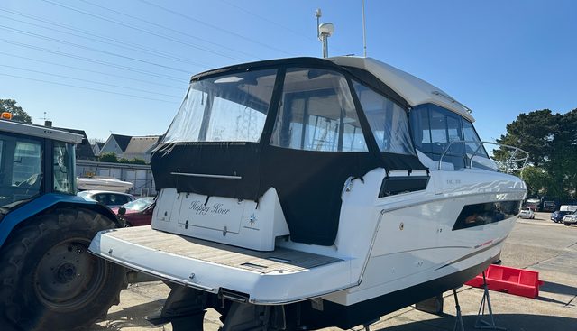 Happy Hour yacht for sale 4