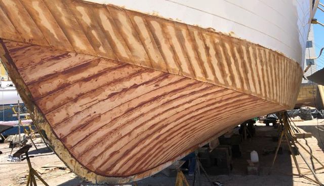 New School yacht for sale 57