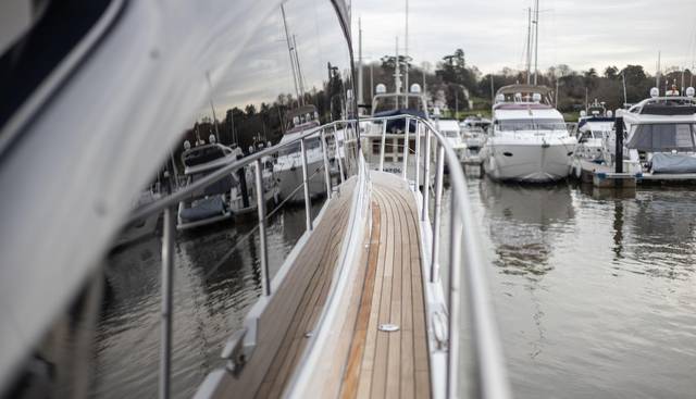 S65524 yacht for sale 27