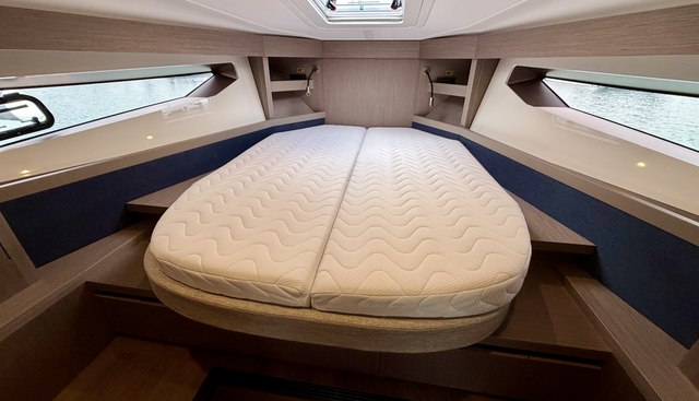noname yacht for sale 40