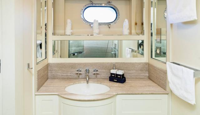 Belle Isle yacht for sale 29