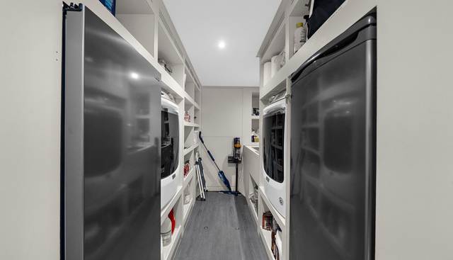 La-la-la yacht for sale 75