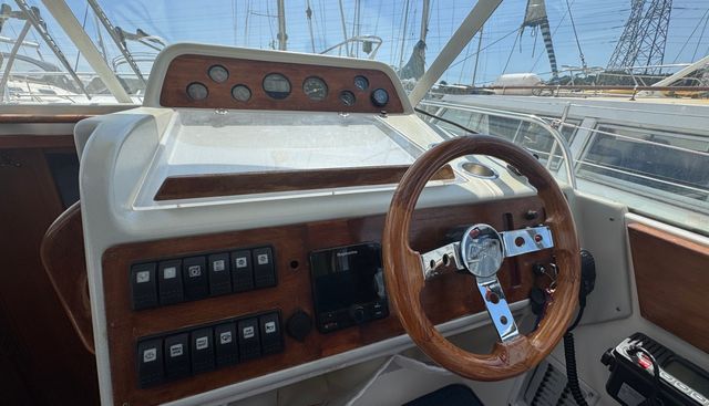 Bliss yacht for sale 28