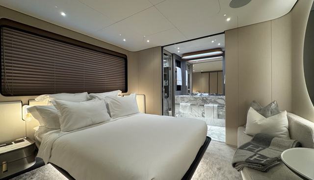 H yacht for sale 15