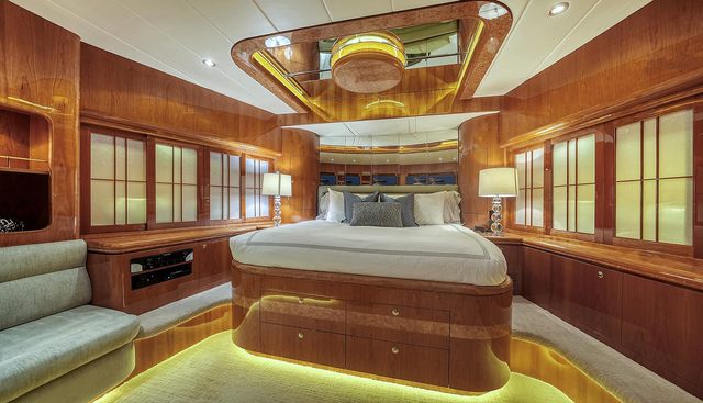 FANTASEA yacht for sale 32