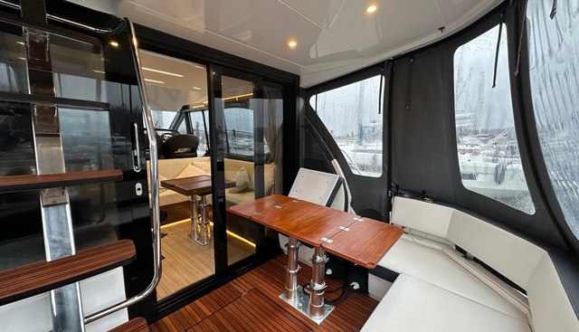 Mollie yacht for sale 3