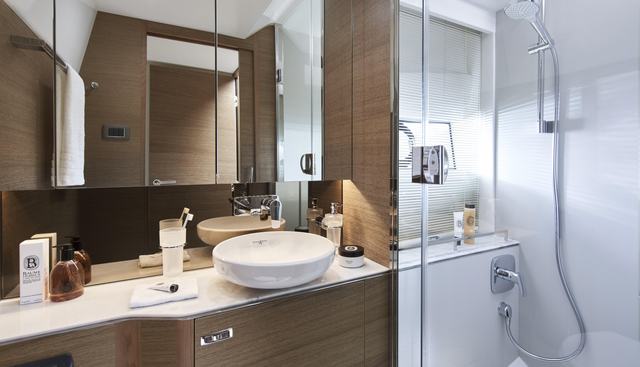 Theo yacht for sale 38