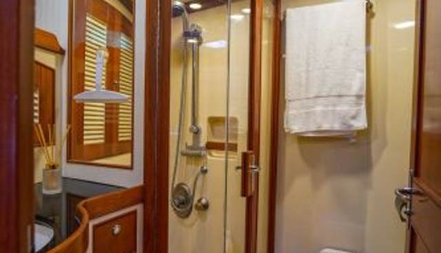 THE GARLIC yacht for sale 29