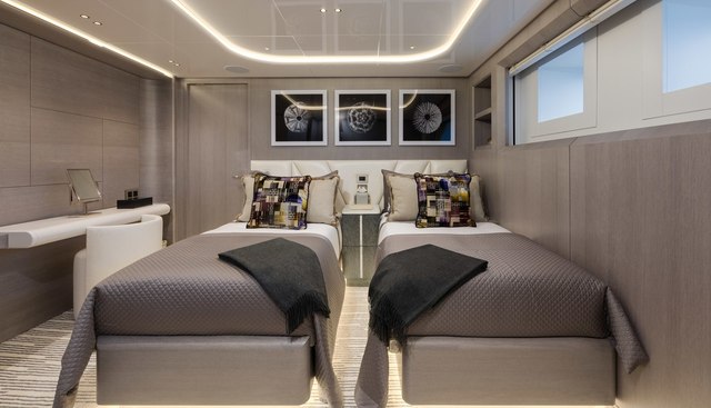 ANCORA yacht for sale 33